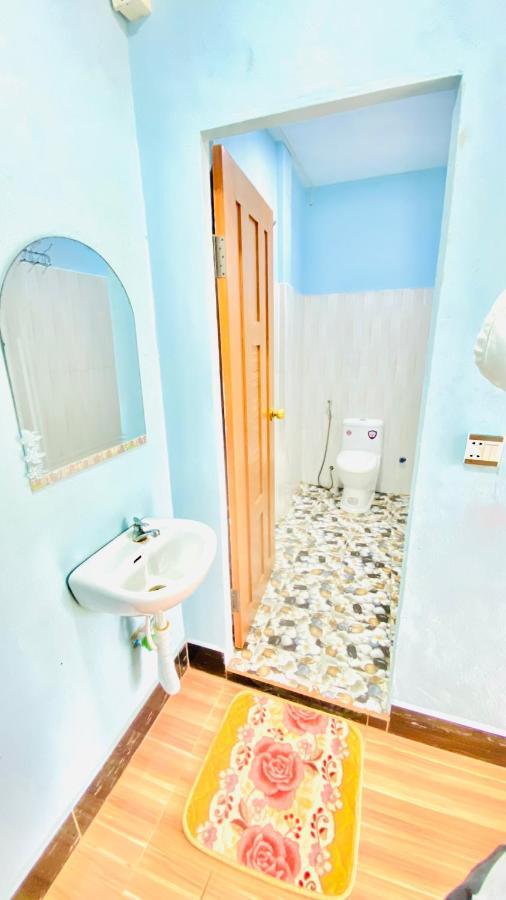 Koh Rong 71 Guesthouse Prek Svay Village Kültér fotó