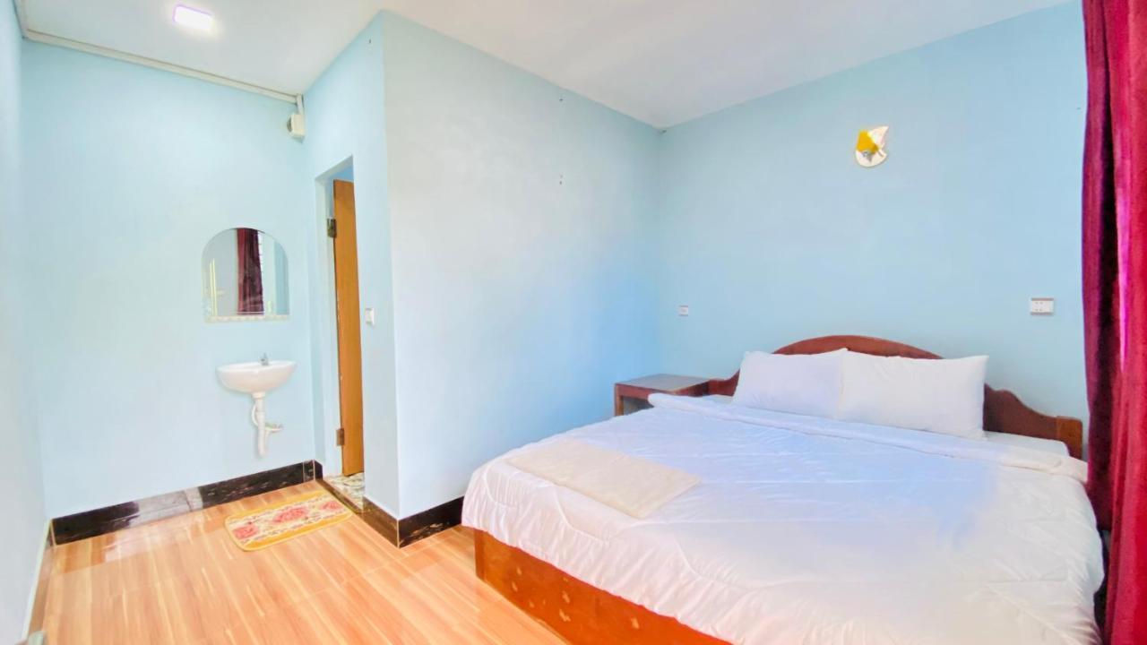 Koh Rong 71 Guesthouse Prek Svay Village Kültér fotó