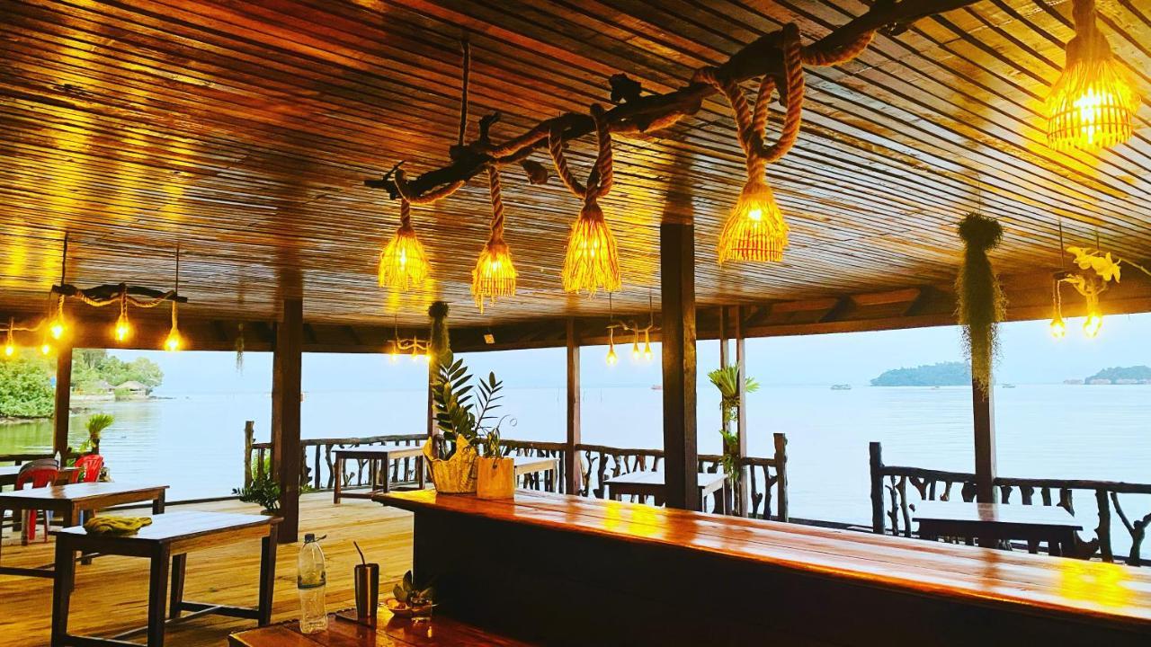 Koh Rong 71 Guesthouse Prek Svay Village Kültér fotó