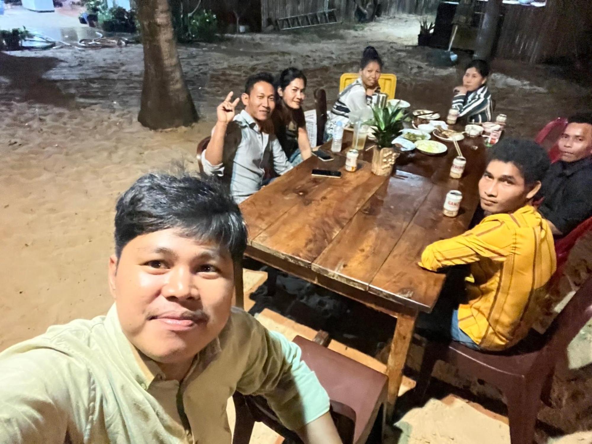 Koh Rong 71 Guesthouse Prek Svay Village Kültér fotó
